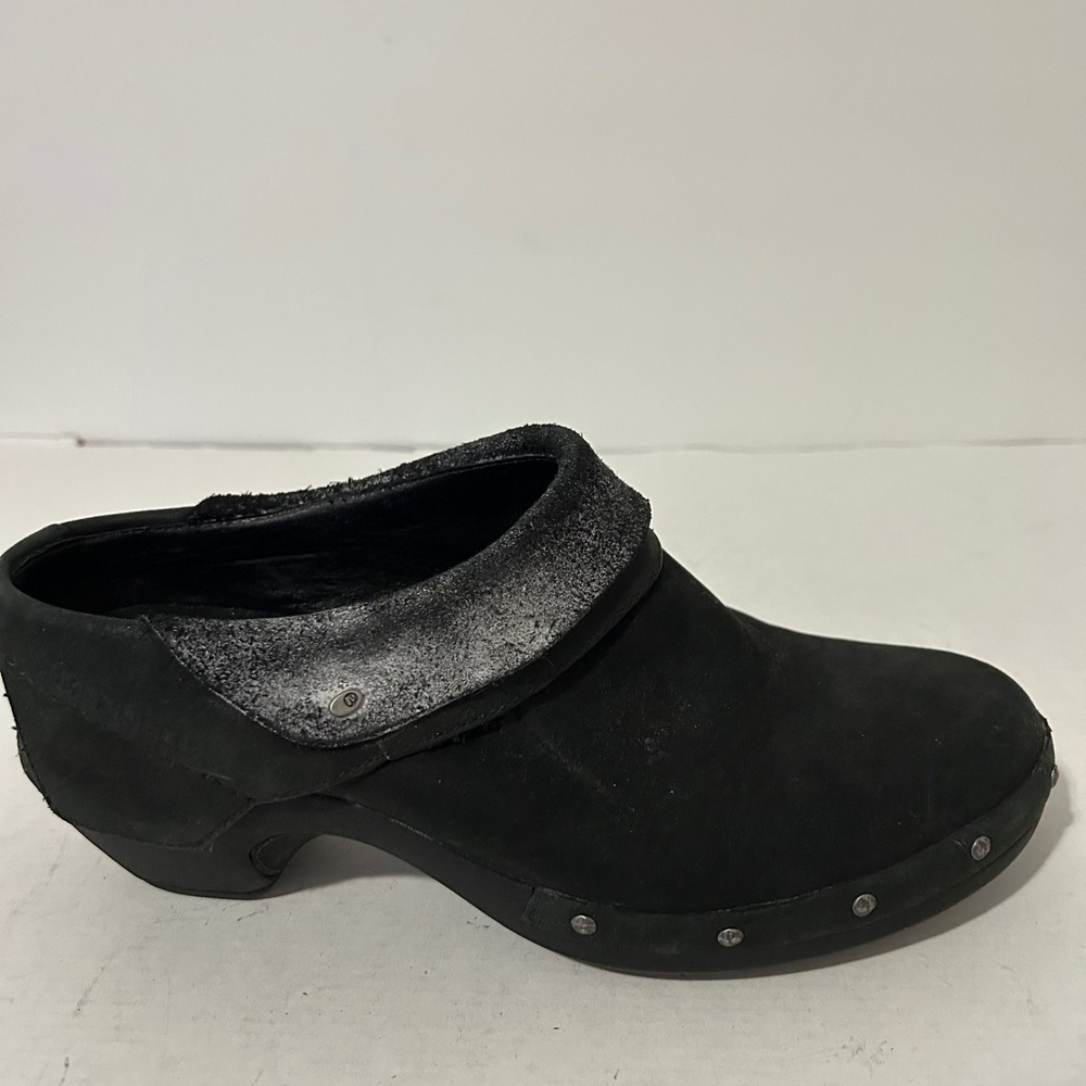 Merrell Black women 9.5 luxe wrap Leather Studded mule Clogs Metallic Trim